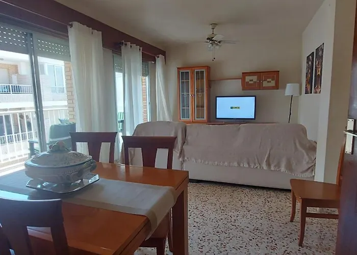 Apartamento Espacioso Con Vistas Al Mar